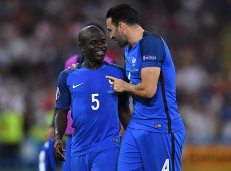 גם דשאן לא היה יכול להתעלם ממנו (getty)