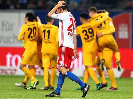 המבורג בצרות, פרנקפורט כבר במקום ה-4 (getty)