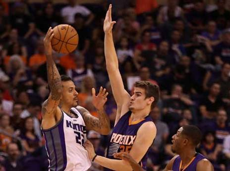 קלע את כל הנקודות במחצית השנייה. בנדר (Getty)