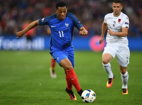 מרסיאל נותר בחוץ (getty)