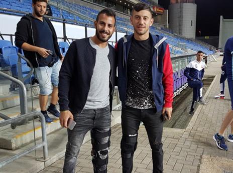 שוקר ושכר הפצועים. צפו בניצחון מהצד