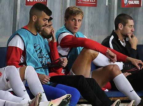 מחלוקת על הבורר. שוינפלד (אלן שיבר)