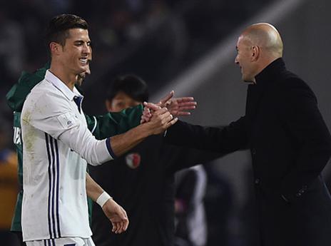 צמד מוצלח. רונאלדו וזידאן (getty)