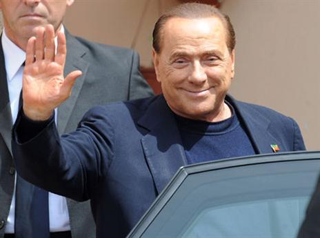 עדיין לא הולך לשום מקום. ברלוסקוני (getty)