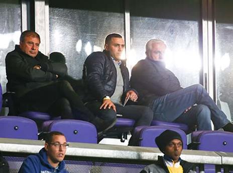 צופה מהיציע. "אלחמיד תפס את עיני" (דני מרון)