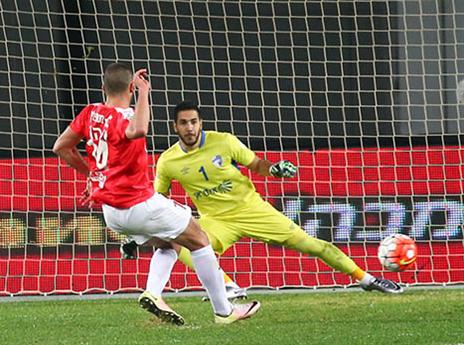 שהר העלה ליתרון בפנדל (דני מרון)