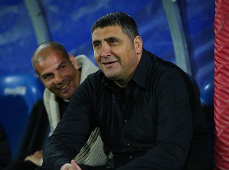 בדרך למהפכה בסגל. נעים (לירון מולדבן)