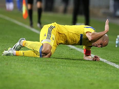 "שחרר אותי, אתה עוצר לי את ההתקדמות" (אלן שיבר)