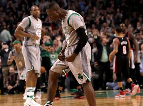 שלשת קלאץ' שלו לא הספיקה לניצחון. טרי רוזיר (getty)