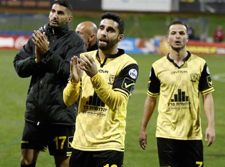 עזרא יקבל קרדיט בהרכב?