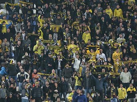 אוהדי בית"ר. "גיא הוא כמונו, נגיע איתו רחוק" (סוכנות ג'יני)