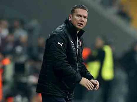 צפוי להחזיר את בוזגלו, מליקסון וברדה להרכב. בכר (Getty)