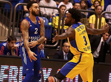 האניקט בביקורו הקודם בהיכל (getty)