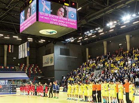 הטקס לזכרה של לימור שפיגל (אלן שיבר)