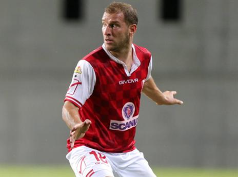 יחזור לדשא אחרי חודש וחצי (אלן שיבר)