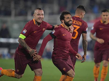 סלאח חוגג. אחד ממצטייני העונה (AS ROMA)