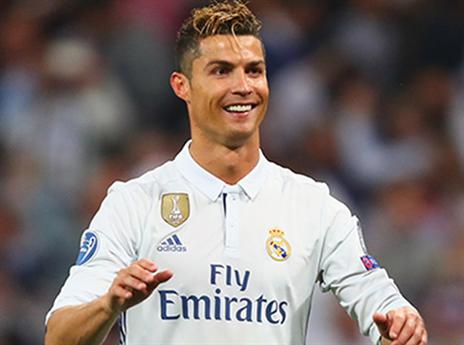 מכוון ל-500 שערים לבנים בצ'מפיונס, רונאלדו (getty)