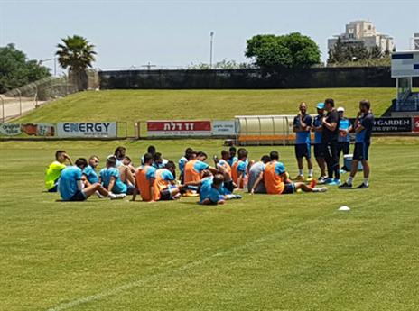 אווירה רגועה, לפני רגע האמת. אשקלון (רועי זריהן)