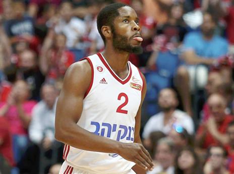 "צריך לקחת זריקות שאני יודע שאני יכול לקלוע". דייסון (אלן שיבר)