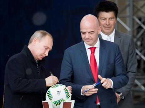 ברוסיה מרגיעים, בפיפ"א צריכים לחשוש?