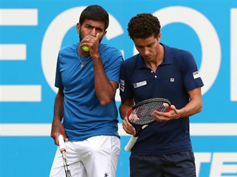 סה עם בופאנה בטורניר איסטבורן. יצליח להגיע לסיבוב השני עם סלע? (Getty)