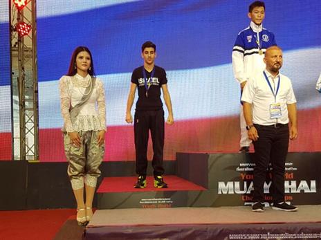 חזיזה על הפודיום. הישג נהדר