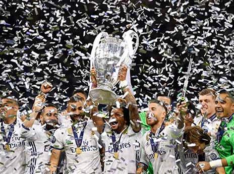 שחקני ריאל יניפו את הגביע בפעם השלישית ברציפות?