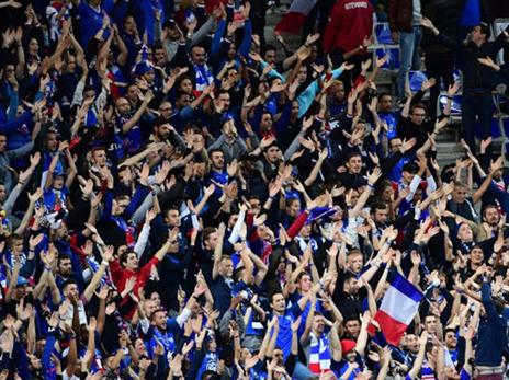 הכחול עולה (getty)