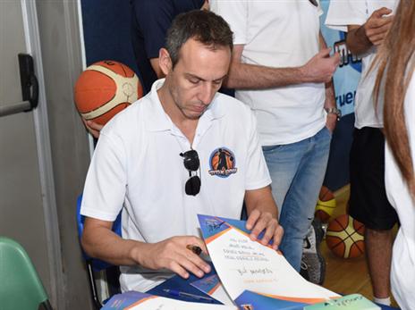 עודד קטש בפעילות בשחקן אמיתי