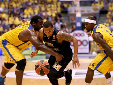 הרבה השתנה מאז הסדרה הבלתי נשכחת של מילאנו מול מכבי (getty(