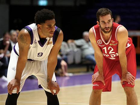 מהזרים המסקרנים שהגיעו הקיץ (אלן שיבר)