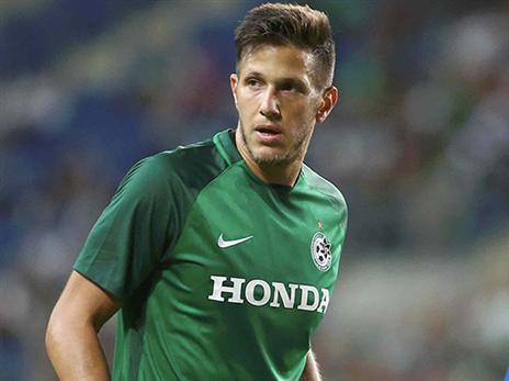 יקבל את סרט הקפטן? גרשון (יוסי שקל)