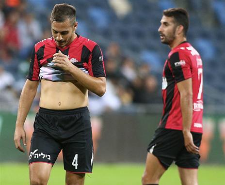 צרות להפועל חיפה לקראת הדרבי (צילום: אלן שיבר)