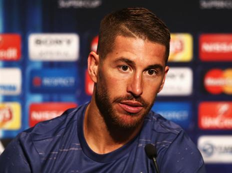 נותן כבוד לגרמיו. ראמוס (getty(