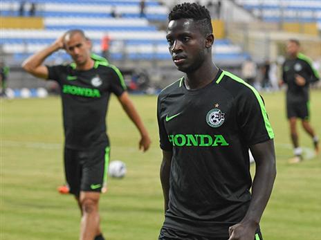 סלליך. יעזור בסגירה בהגנה (אנצ'ו ג'וש - סוכנות ג'יני)