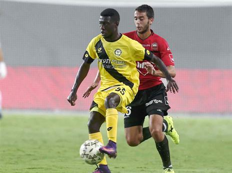 עלי מוחמד. טרם חתם על החוזה (אלן שיבר)