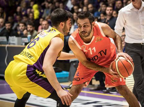 משחק מצוין של אבי בן שימול לא הספיק לראשל"צ (איגוד הכדורסל)