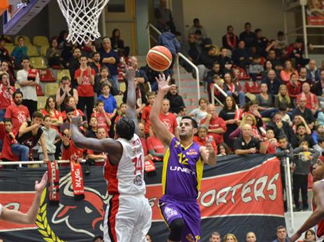 "שחקנים שלא היו כל כך בעניינים נתנו פה הצגה" (מנהלת הליגה)