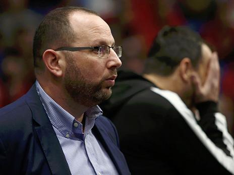 הראל וחומסקי עשו מאמצים, אבל אלון היה נחוש בדעתו (אלן שיבר)