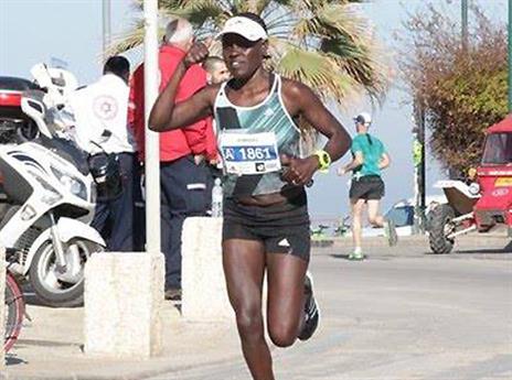 לונה צ'מטאי. שברה את השיאים של עצמה