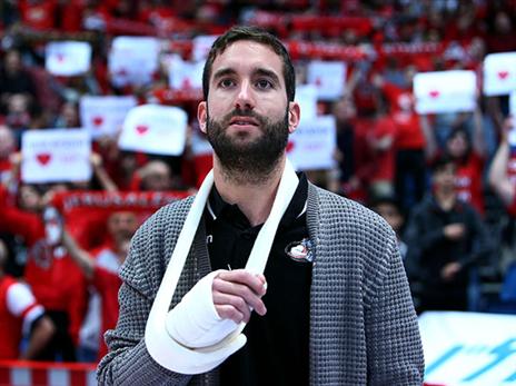 גם כשהוא פצוע, אוחיון סופג הקנטןת (מנהלת הליגה)