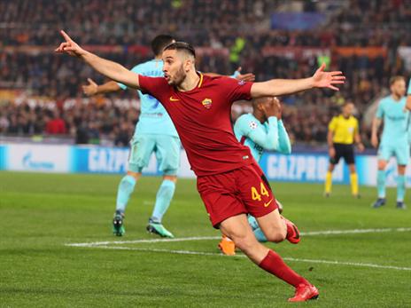 כמה סמלי שמנולס היה זה שכבש את השער שהעיף את ברצלונה (GETTY)