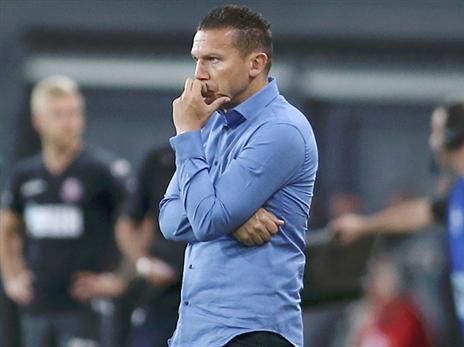 בכר. קיבל מחמאות על ניהול המשחק (אלן שיבר)