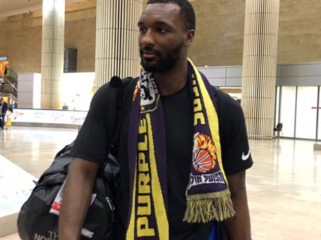 ינסה להיכנס לנעליו הגדולות של גלן רייס. המילטון