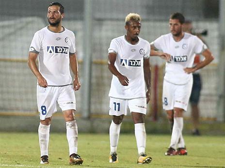 שחקני אשקלון, הסיוטים ממשיכים גם אחרי שכבר ירדו. (אלן שיבר)