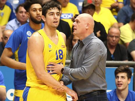 "מתעסקים בו יותר מדי בצהוב. הכל בסדר עם שגב" (אלן שיבר)