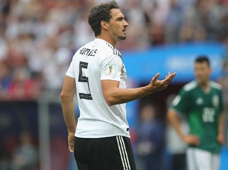 הומלס מתוסכל. לא חשש לבקר את המאמן (getty)