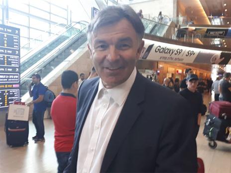 רוטנשטיינר. דורש הקמת מרכזי ספורט לילדים