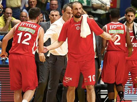 עד לאן האדומים יגיעו במפעל? (צילום: אלן שיבר)