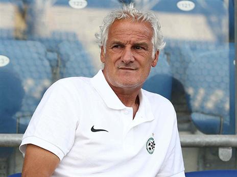 ישחרר 5 שחקנים אחרי המחנה. רטן (אלן שיבר)